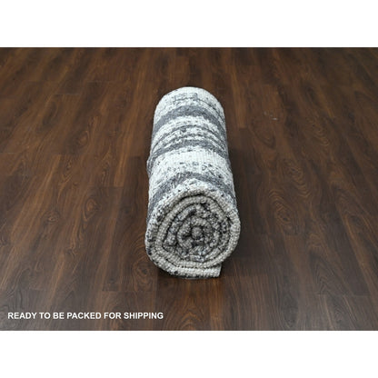 8'3"X10' Black And Ivory Modern Design Organic Wool Oriental Rug