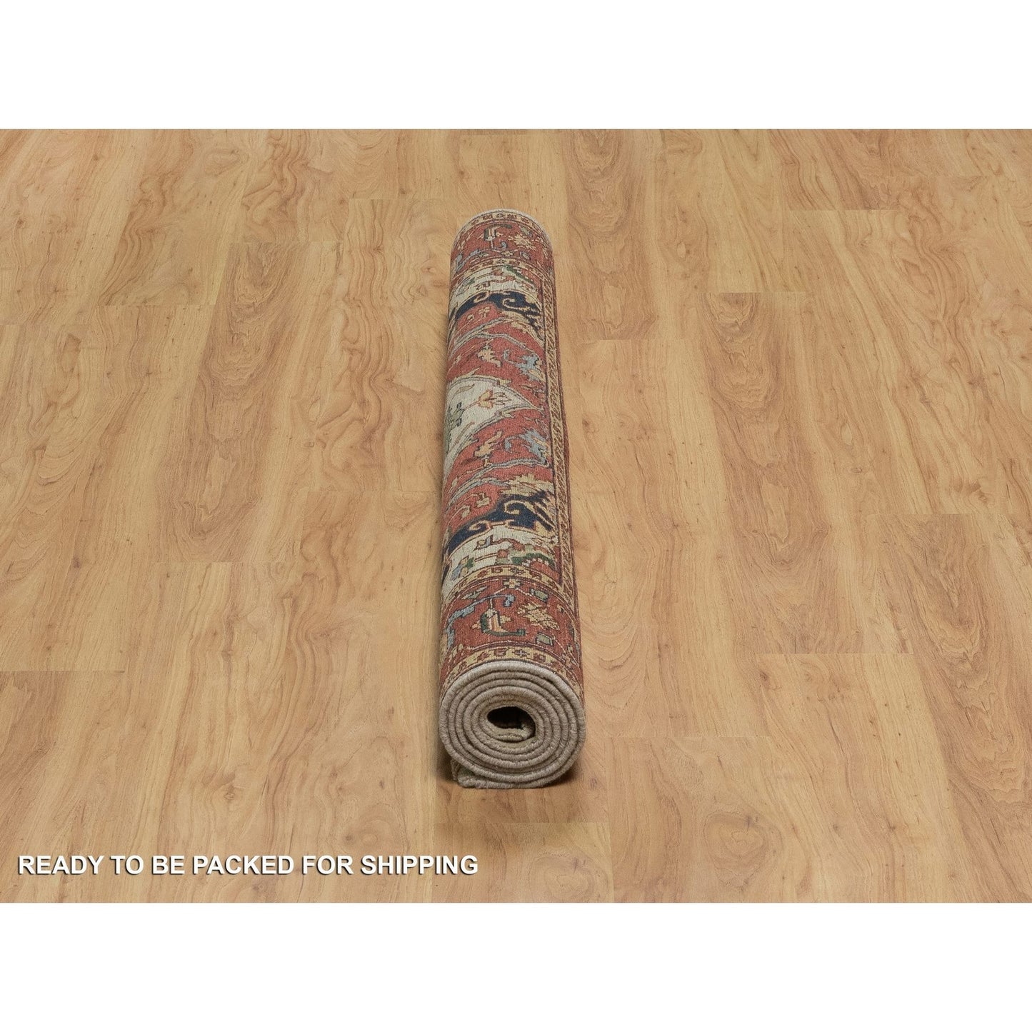 5'1"X7'2" Ivory Antiqued Heriz Re-Creation Hand Knotted Soft Wool Rug