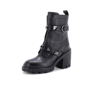 Valentino Garavani Women'S Roman Stud Combat Ankle Boots Leather