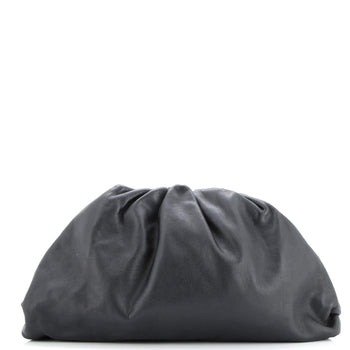 Bottega Veneta The Pouch Leather Teen