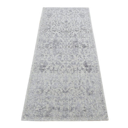 2'5"X6' Gray Broken Cypress Tree Silken Jacquard Hand Loomed Runner Rug