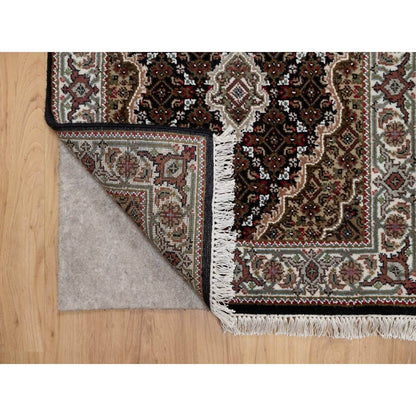 2'5"X4'8" Black Tebraz Mahi With Medallion Design Rug Wool Hand Knotted