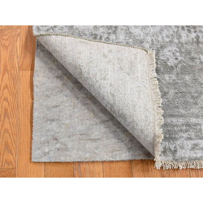 2'7"X6' Gray Hand Knotted Wool And Silk Zoroastrian Design Runner Rug