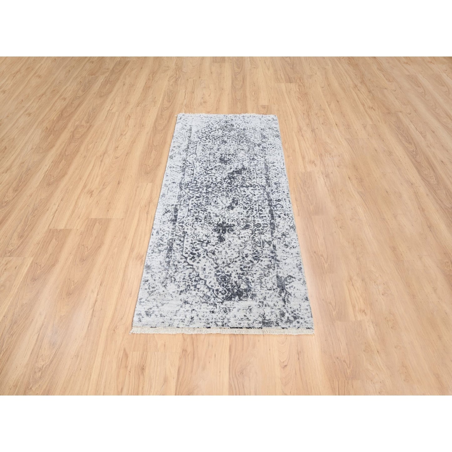 2'6"X6' Hand Knotted Gray Erased Farsian Design Wool/Silk Runner Rug