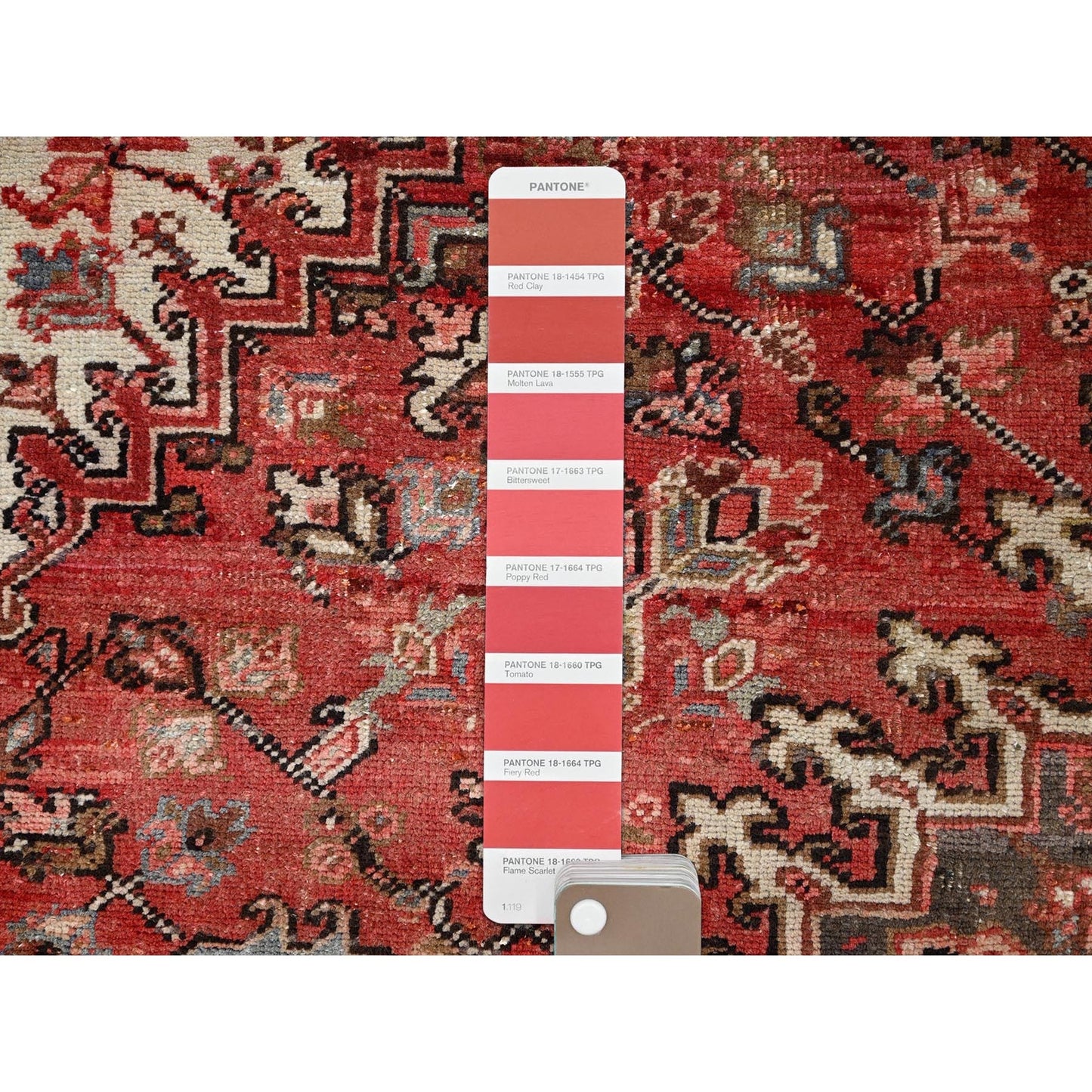 7'10"X11'10" Bills Red Heris Zoroastrian Hand Knotted Wool Oriental Rug