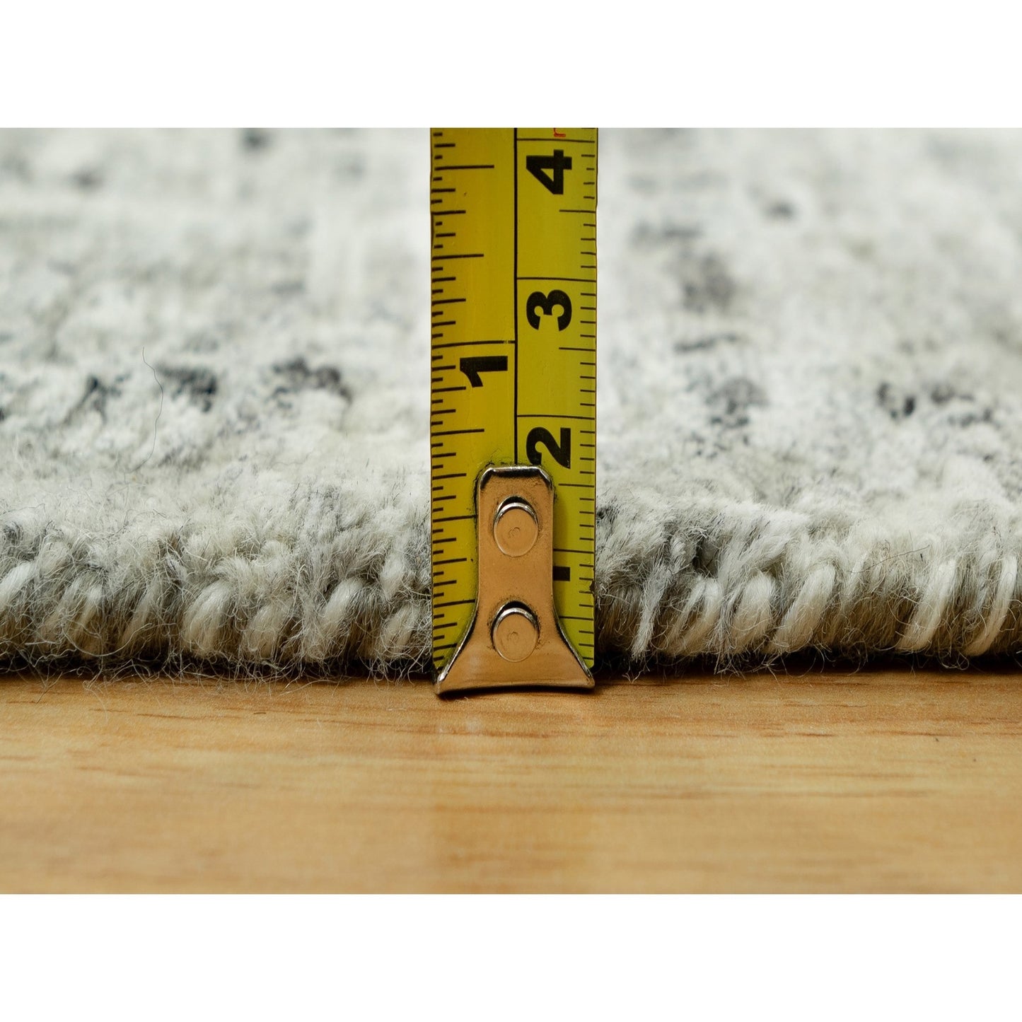 3'X5' Vaporous Gray Undyed Wool Modern Hand Spun Hand Knotted Rug