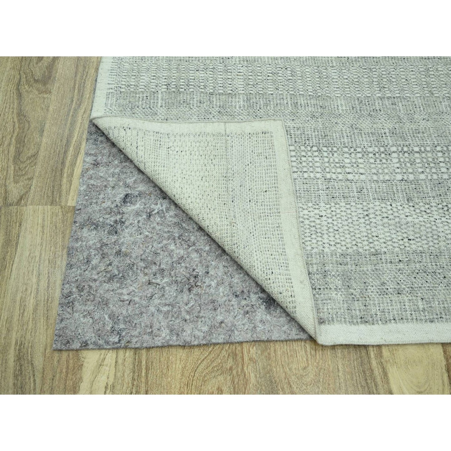 10'2"X10'2" Gray Hand Knotted Rug Distressed & Oxidized Grass Design Wool