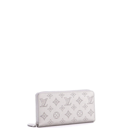 Louis Vuitton Zippy Wallet Mahina Leather