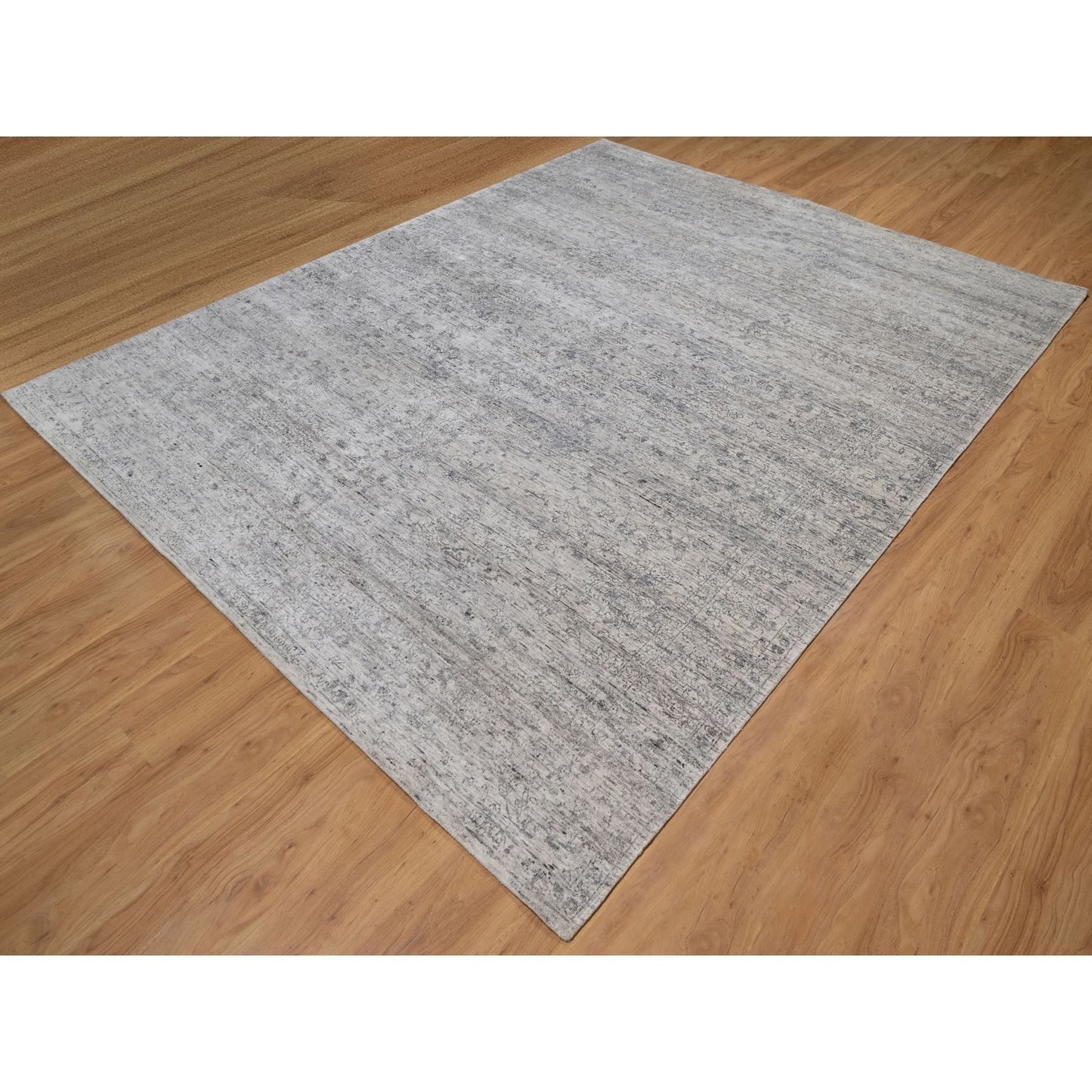 7'10"X10' Ivory Modern Design Undyed Natural Wool Hand Knotted Rug