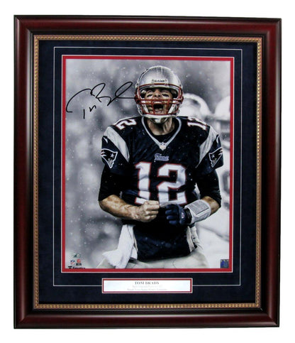 Tom Brady Autographed 16X20 Photo New England