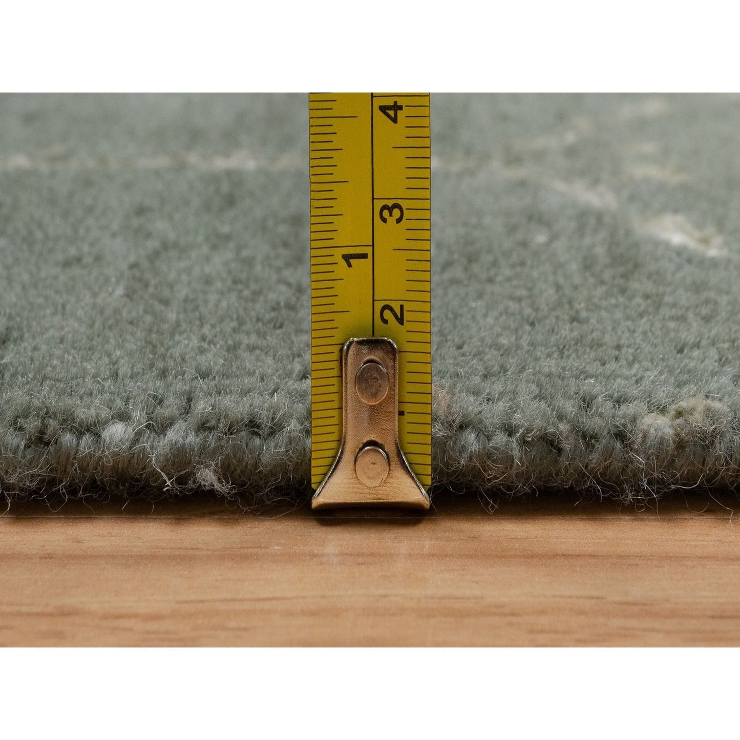 2'x2' Green Modern Design Wool and Silk Hand Knotted Square Mat