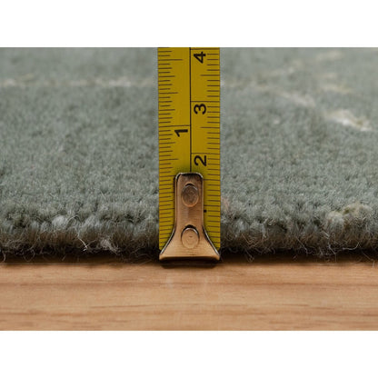 2'x2' Green Modern Design Wool and Silk Hand Knotted Square Mat