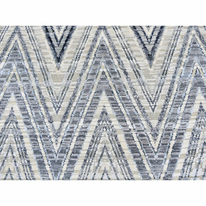 8'9"X12'2" Chevron Design Textured Wool And Pure Silk Hand Knotted Rug