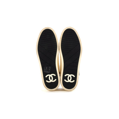 Chanel Women'S Logo Strap Lace Up Sneakers Leather