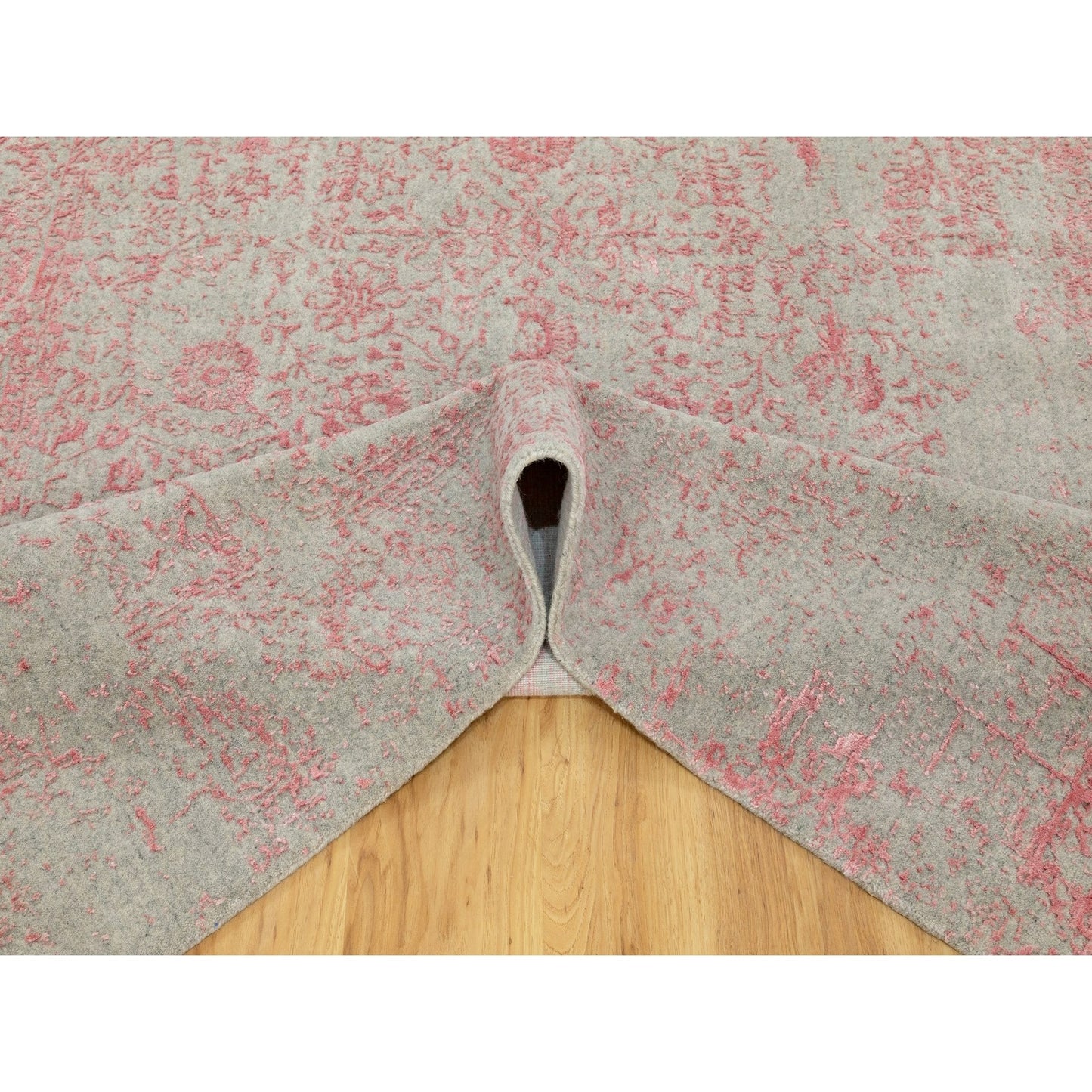 6'X9' Pink Hand Loomed Jacquard Wool And Art Silk All Over Design Rug