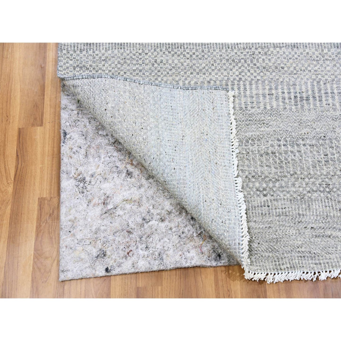 6'X6' Dark Gray Modern Grass Design Undyed Wool Hand Knotted Oriental Rug