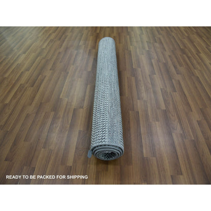 4'X6' Ivory Hand Knotted Modern Grass Design Gabbeh Wool And Silk Rug