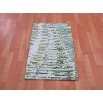 2'X3' Greener Pastures Hand Knotted Silk Crocodile Safari Design Mat Rug