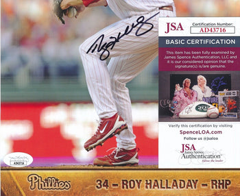 Roy Halladay Hof Autographed 2011 8X10 Phillies Phan Photo Jsa 170638