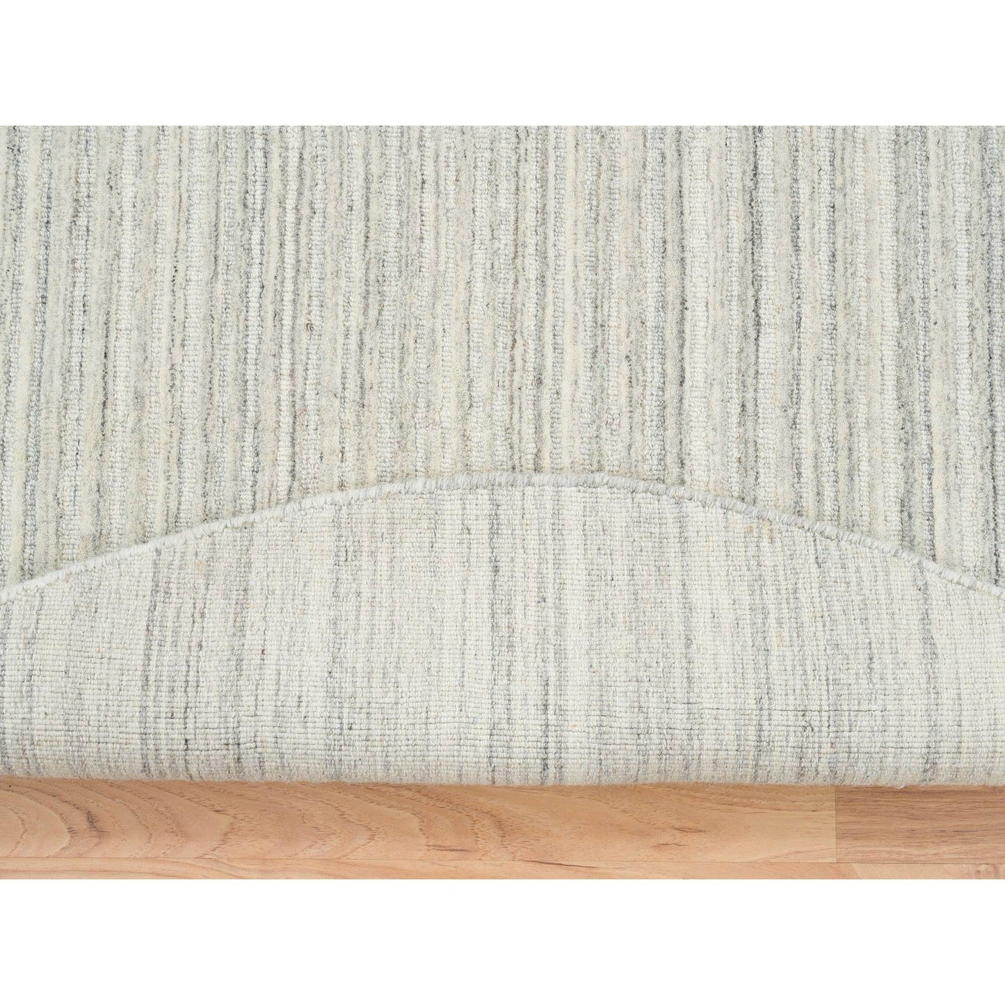 6'1"X6'1" Ivory Hand Loomed Undyed Natural Wool Modern Design Round Rug