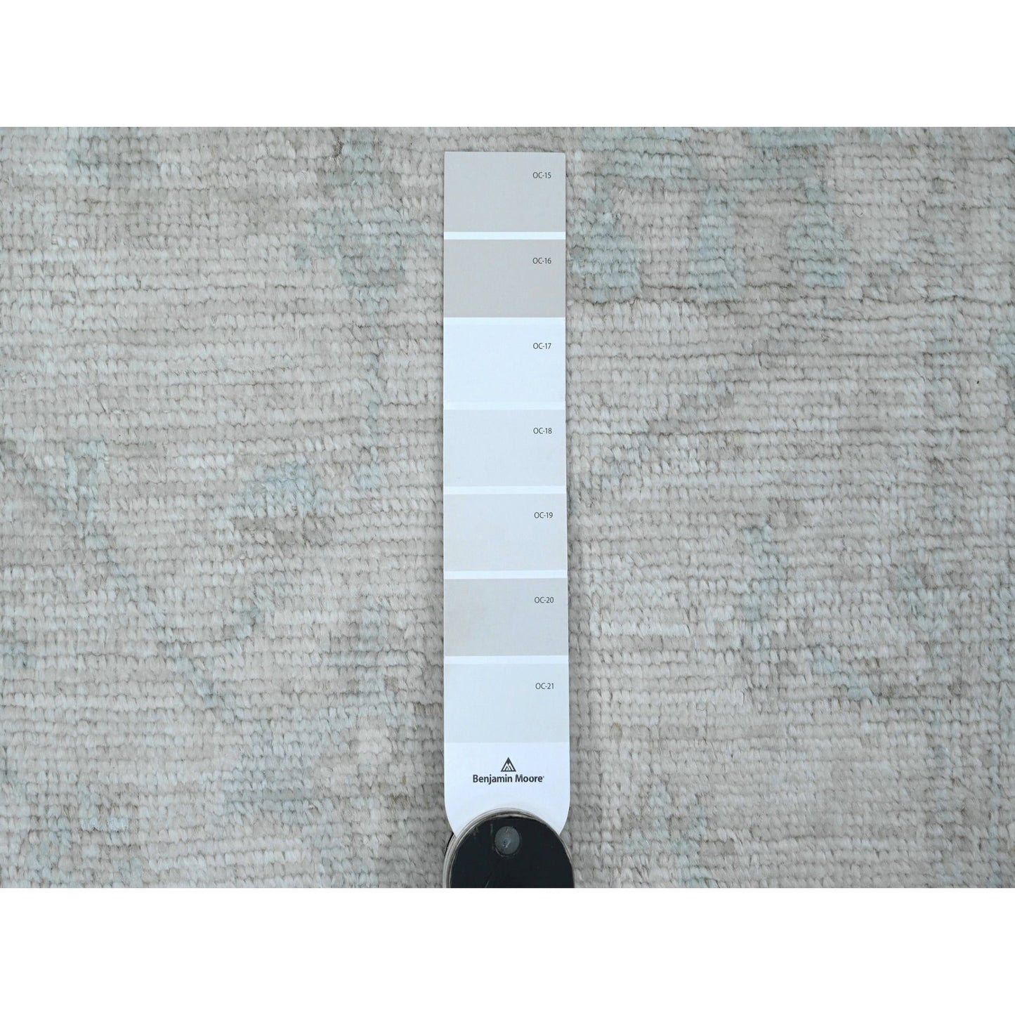 2'8"X9'8" White Hand Knotted Angora Oushak Leaf Design Wool Runner Rug