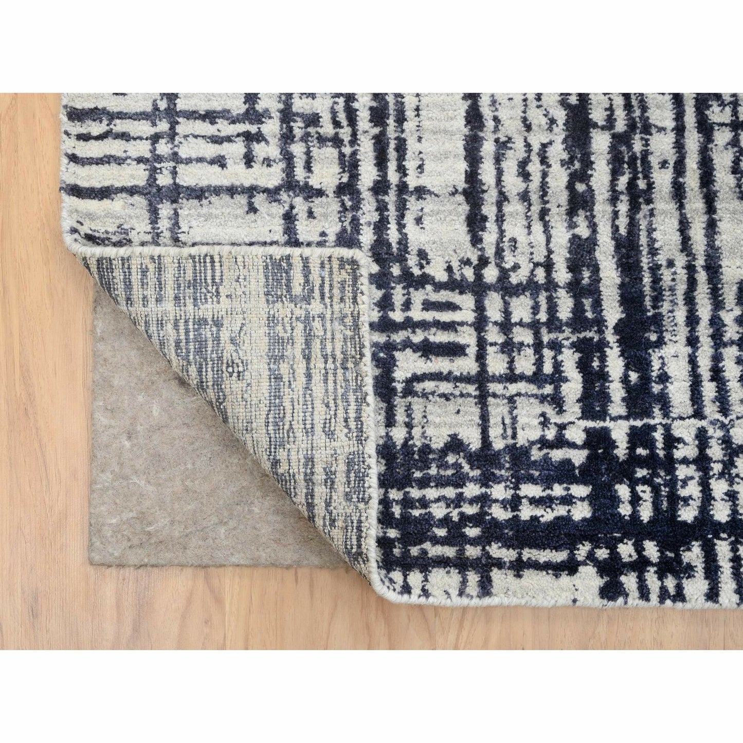 10'X13'9" Black Modern Erased Lines Design Wool And Silk Hand Loomed Rug