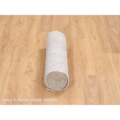 2'6"X8' Rose Pink Wool And Art Silk Jacquard Hand Loomed Runner Rug