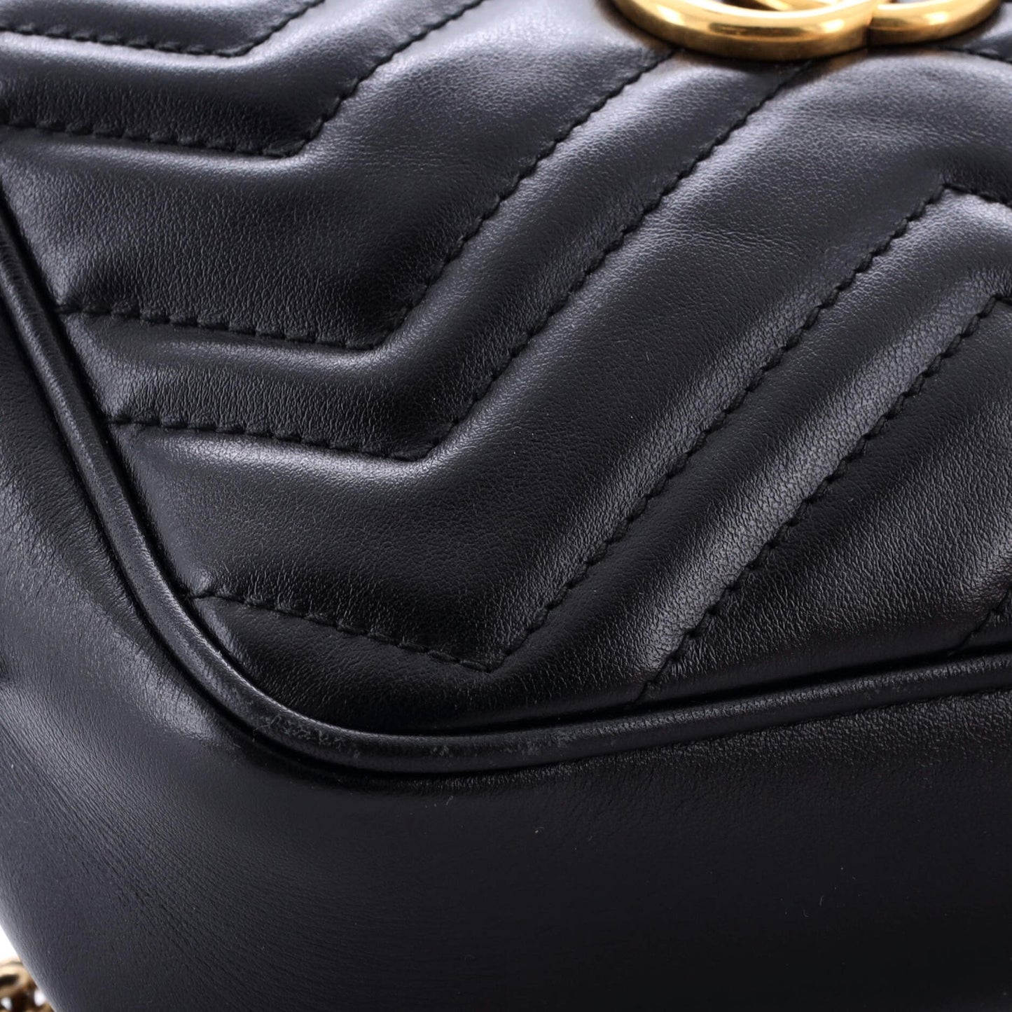 Gucci Gg Marmont Shoulder Bag Matelasse Leather Mini