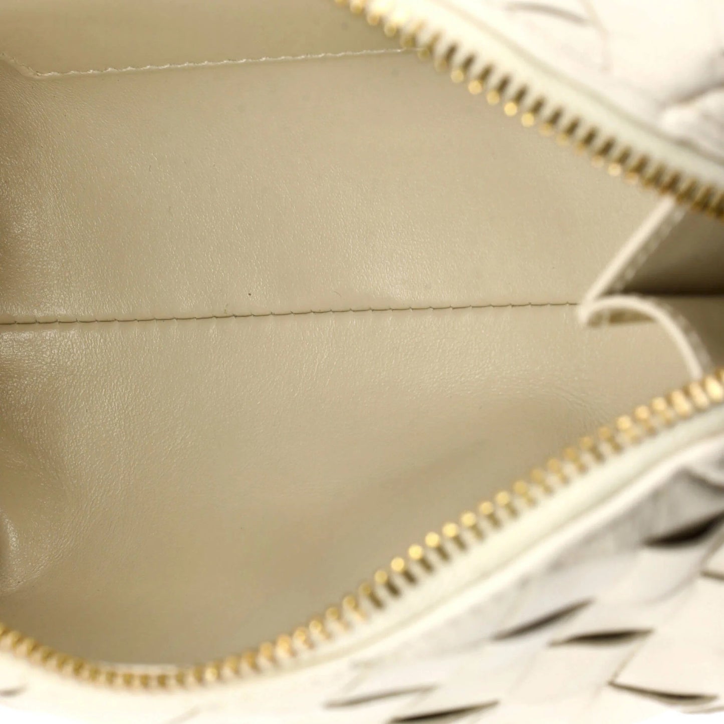 Bottega Veneta Concert Crossbody Pouch Intrecciato Nappa Mini