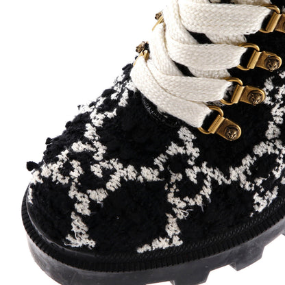 Gucci Women'S Heeled Lace Up Combat Ankle Boots Gg Tweed