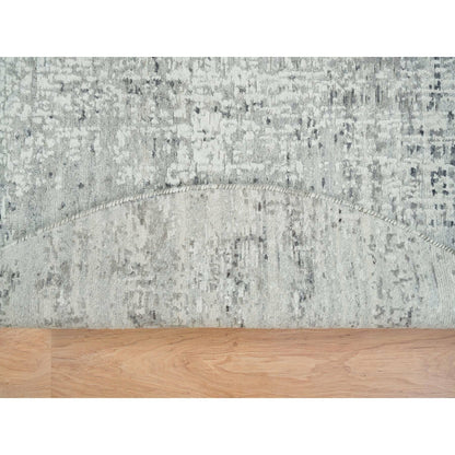 6'1"X6'1" Light Gray Modern Design Hand Knotted Round Oriental Rug