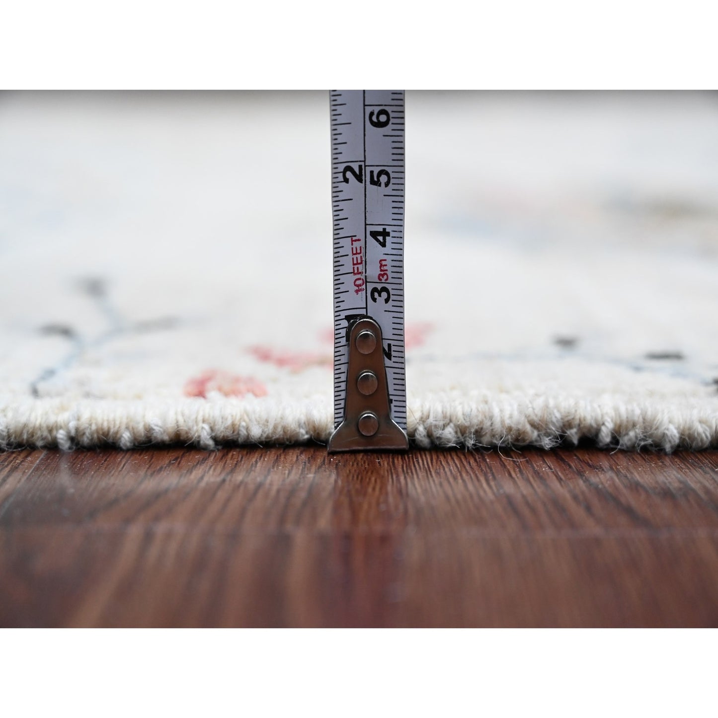 4'X6' Ivory Sparrows On The Tree Peshawar Soft Wool Hand Knotted Rug