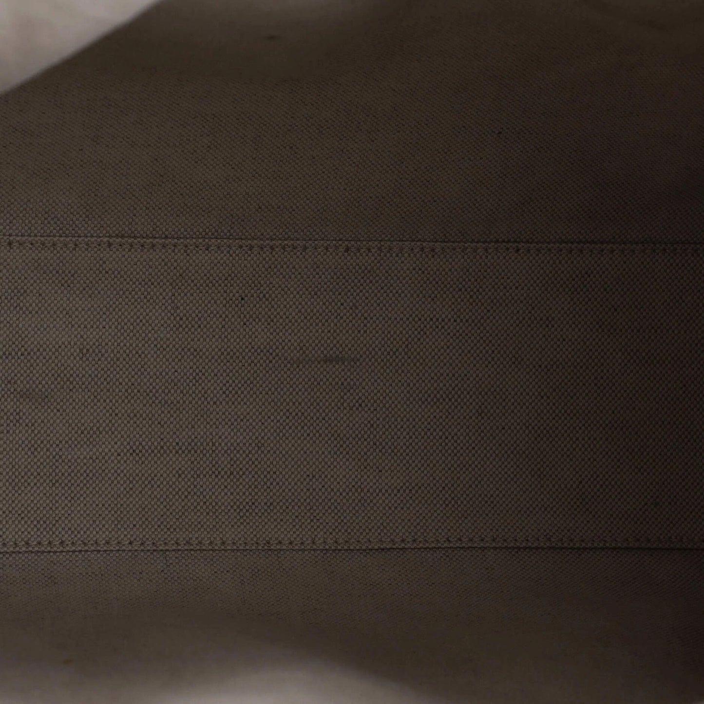 Gucci Vertical Structured Top Handle Open Tote Gg Coated Canvas Medium