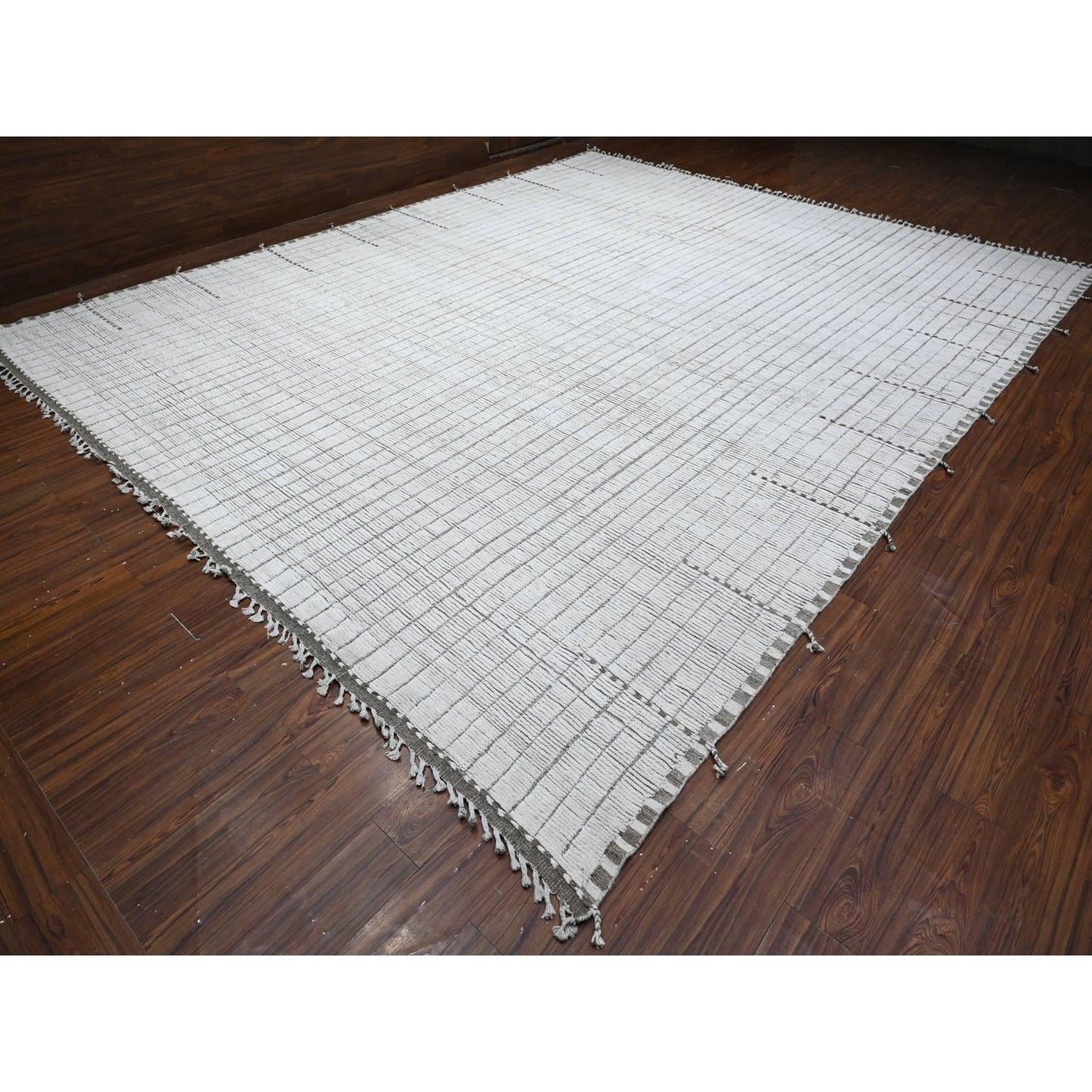 12'2"X15'2" Ivory Hand Knotted Moroccan Weave Oversized Oriental Rug