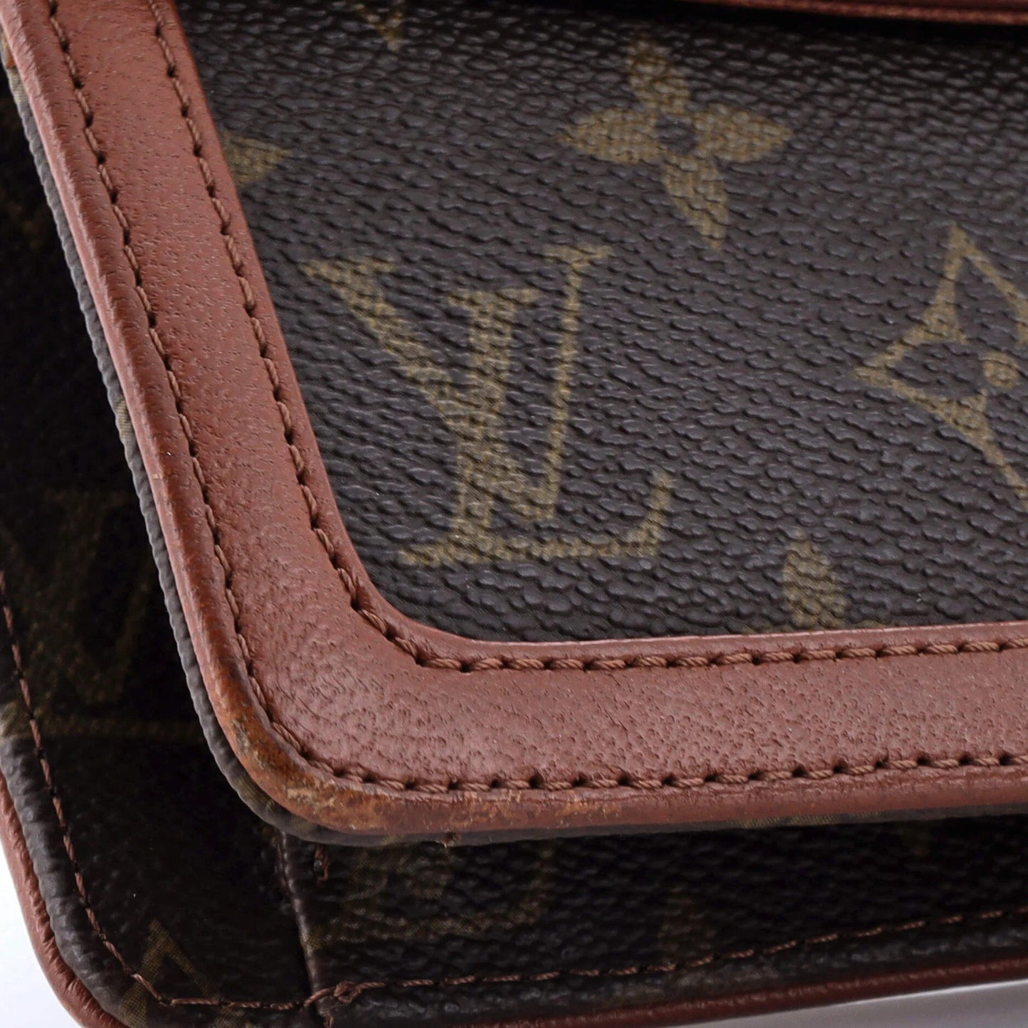 Louis Vuitton Dame Pochette Monogram Canvas Gm