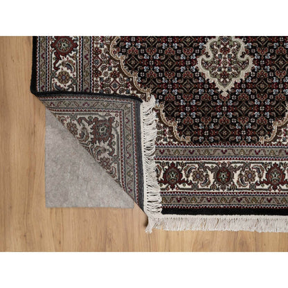 4'9"X6'9" Black Tebraz Mahi Fish Medallion Design Wool Hand Knotted Rug