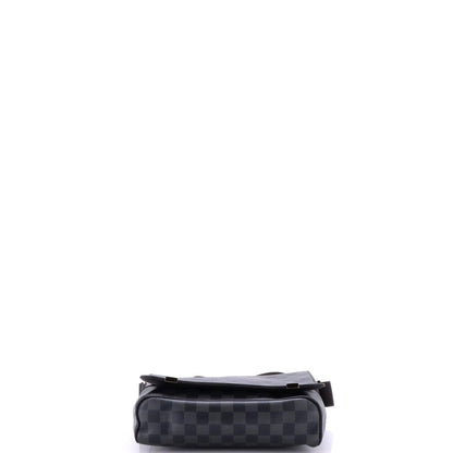 Louis Vuitton District Nm Messenger Bag Damier Graphite Pm