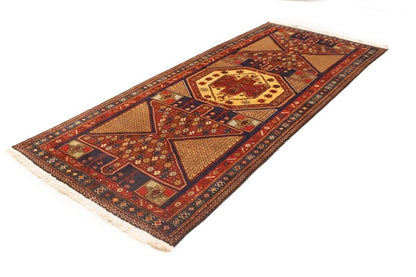 Heriz Geometric Wool Oriental Rug Farmho Hallway