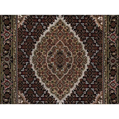 3'X5'4" Black Pure Wool Rug Tebraz Mahi With Medallion Design Hand Knotted