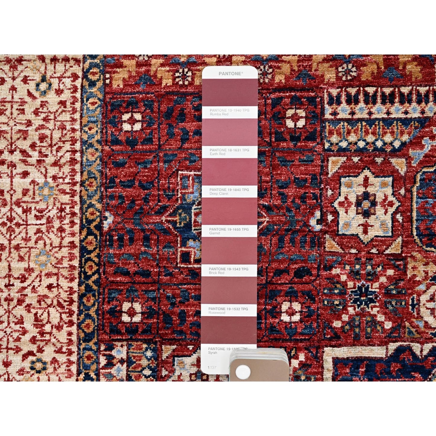 5'9"X9'7" Vermilion Red Hand Knotted Mamluk Design 200 Kpsi Pure Wool Rug