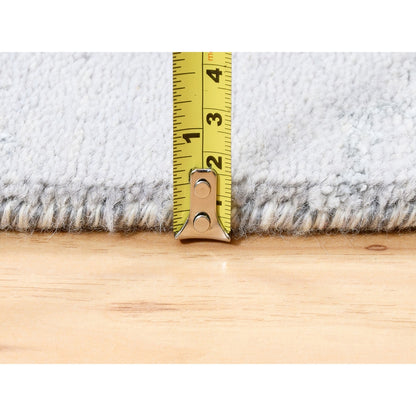 2'9"X10' Gray Modern Wool And Silk Hand Knotted Oriental Runner Rug