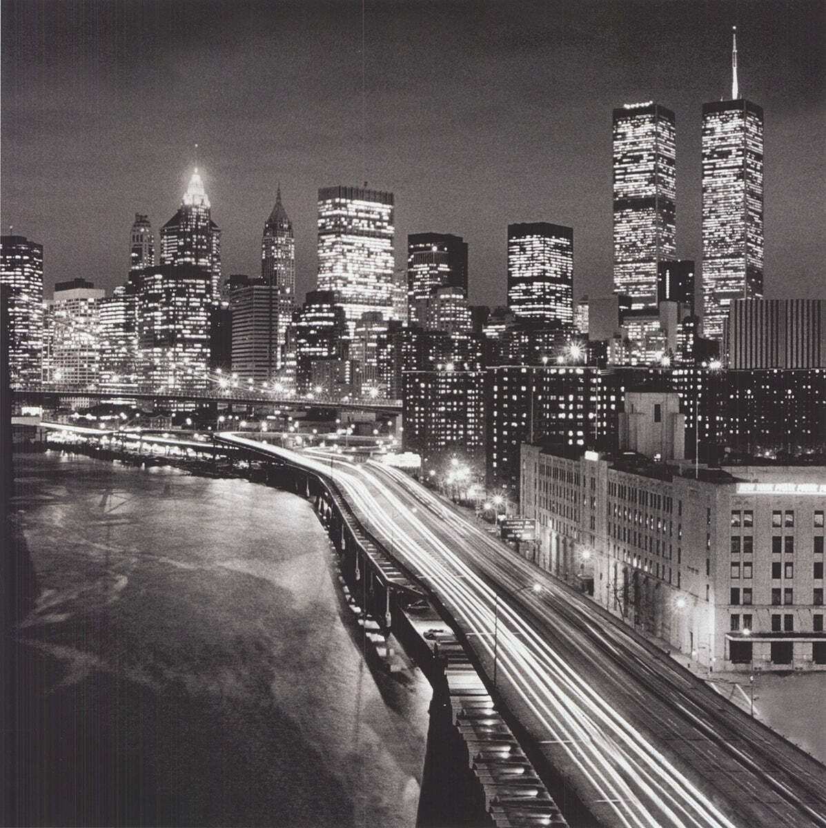 Phot ARTIST UNKNOWN New York City Skyline 15.75" x 15.75" Offset Lithograph 2003