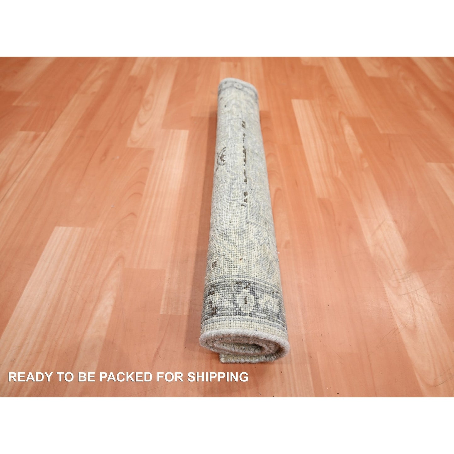 2'1"X3' White Oushak Hand Knotted Pure Silk And Textured Wool Mat Rug