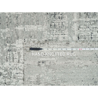 6'2"X6'2" Light Gray Modern Design Hand Knotted Square Oriental Rug