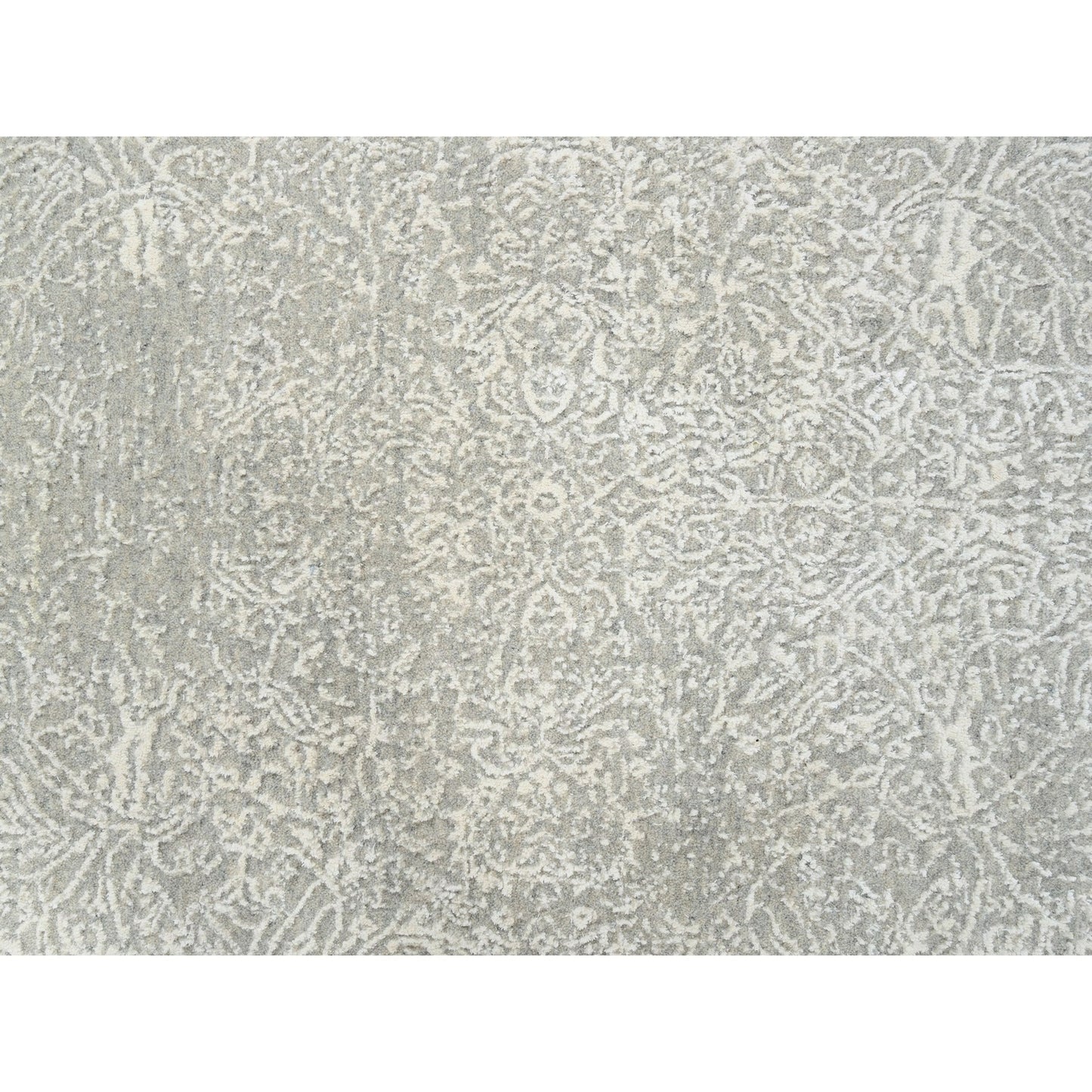 6'X9'2" Beige Wool And Silk Hand Loomed Fine Jacquard Round Rug