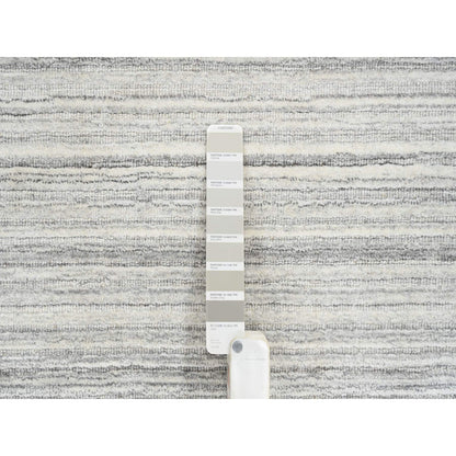 9'9"X9'9" Gray Hand Loomed Undyed Natural Wool Modern Design Round Rug