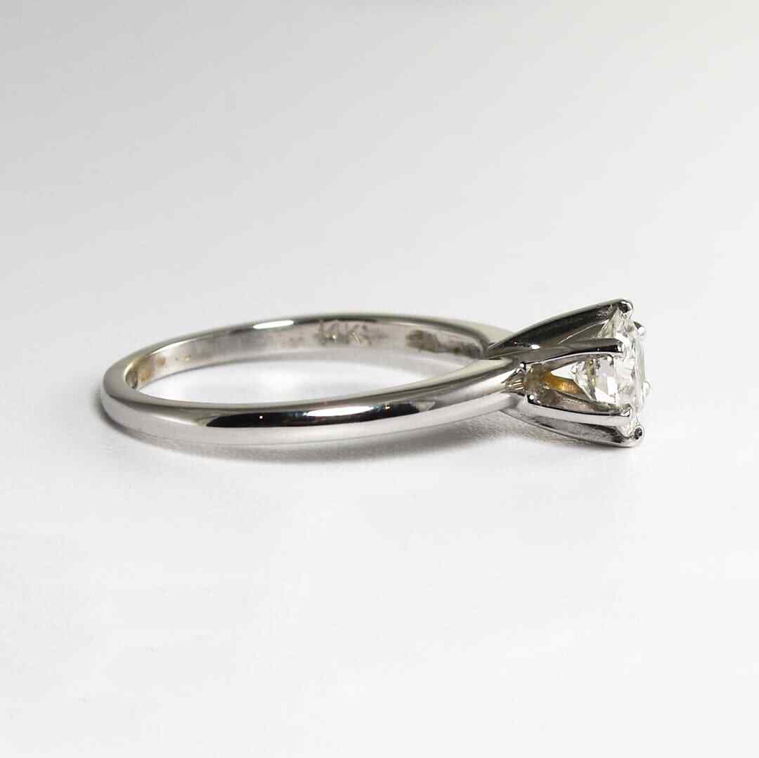 14K White Gold Diamond Solitaire Ring 0.74Ct