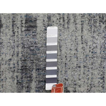 5'9"X5'9" Gray Fine Jacquard Hand Loomed Modern Round Wool & Art Silk Rug