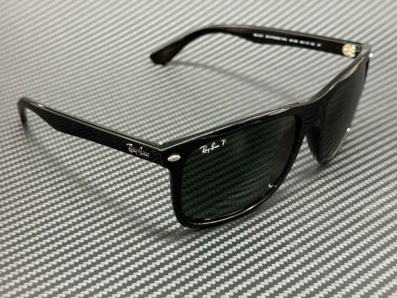 RAY BAN RB4547 601 58 Black Green Polarized