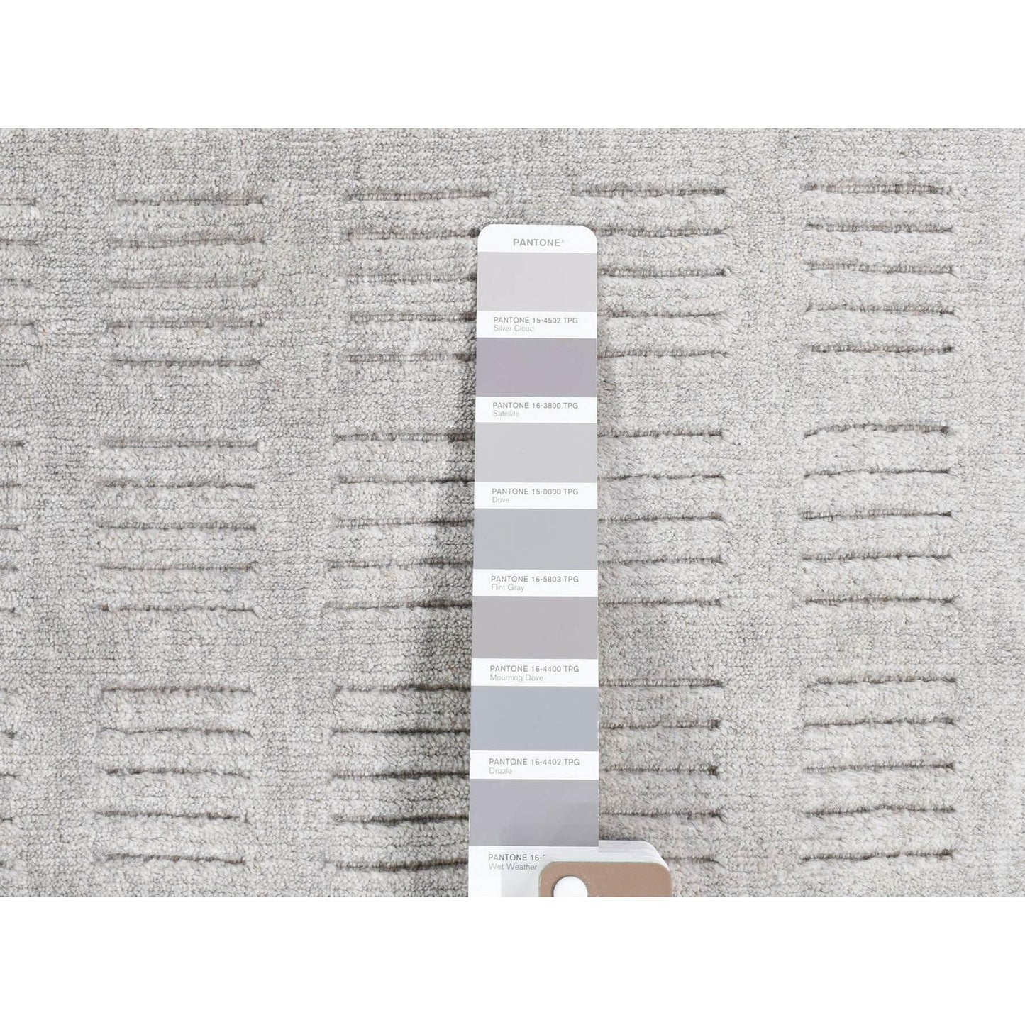 2'X3'1" Dove Gray Modern Design Hand Loomed Pure Wool Mat Oriental Rug